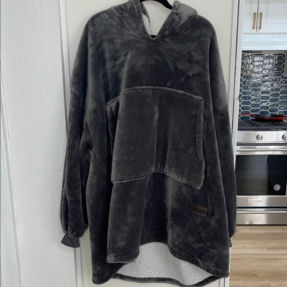 Tirrinia Cozy Oversized Gray Hoodie Sweatshirt Fleece | OS